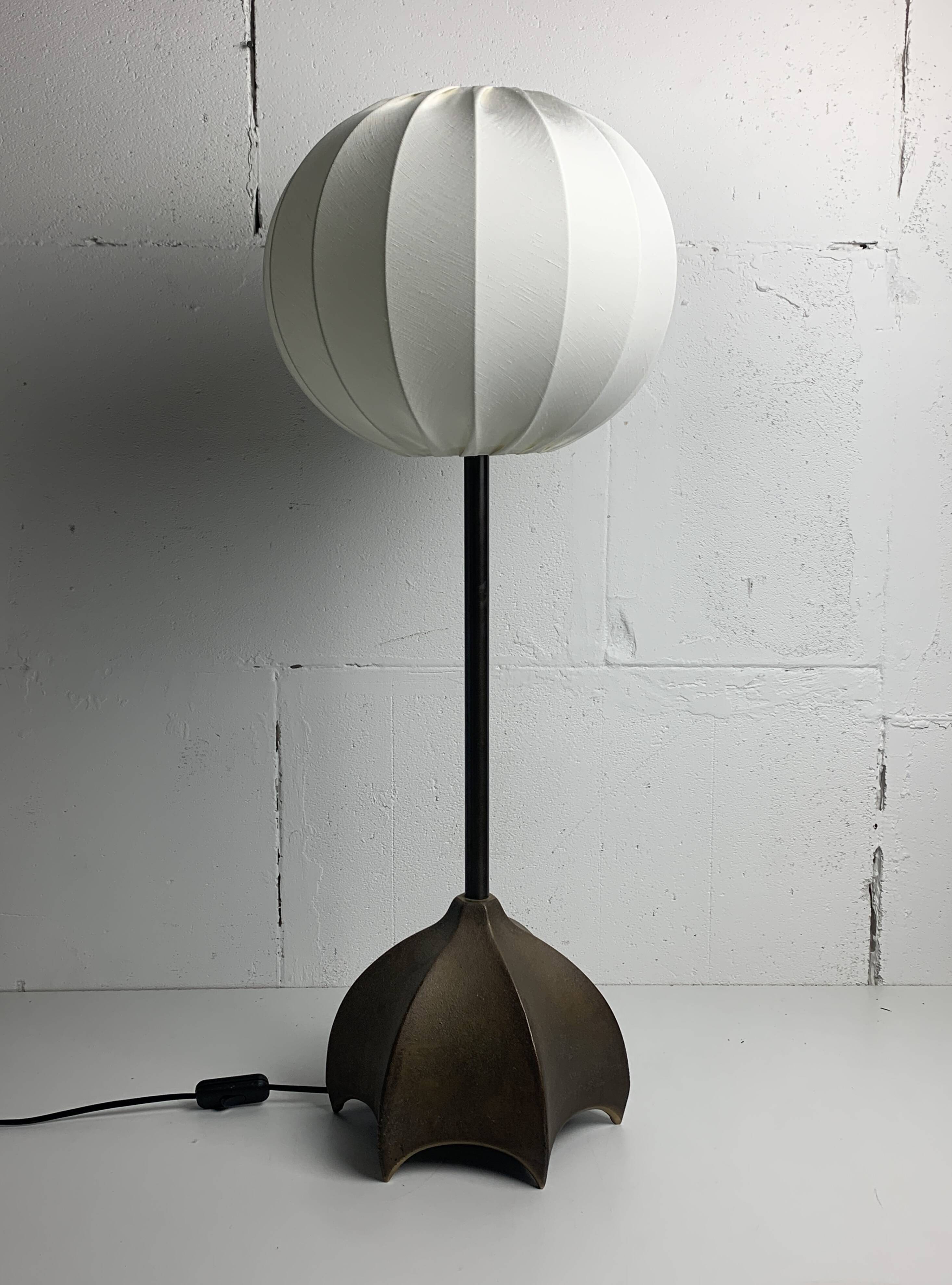 Brutalist bronze large cocoon table lamp, Dutch 1990s