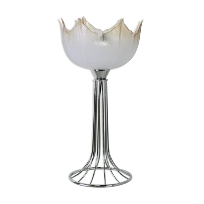 Lampe ''space age''. réflecteur verre, piètement en métal. Circa 1970