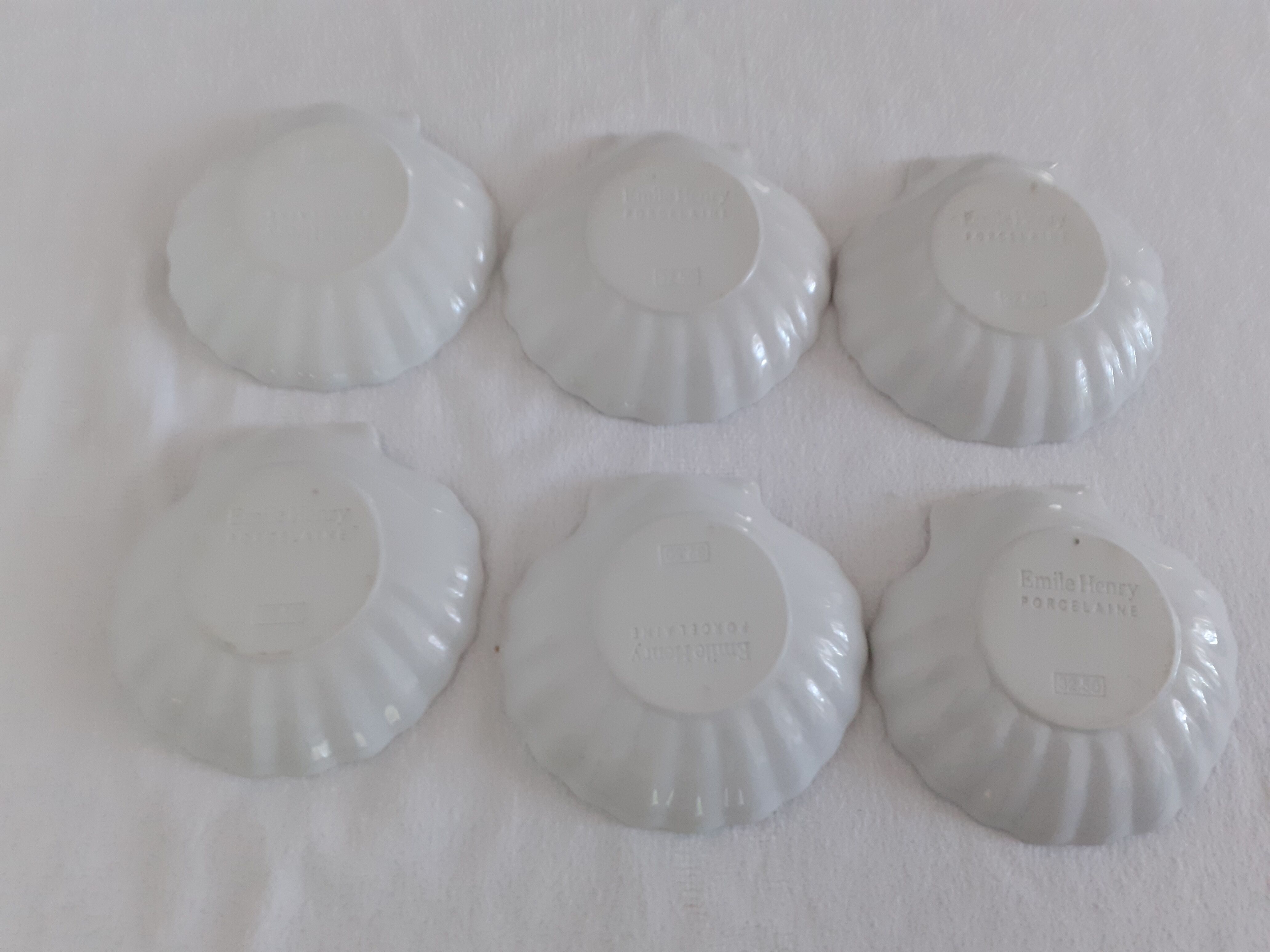 6 Raviers cups form shell Scallop porcelain oven Emile Henry culinary