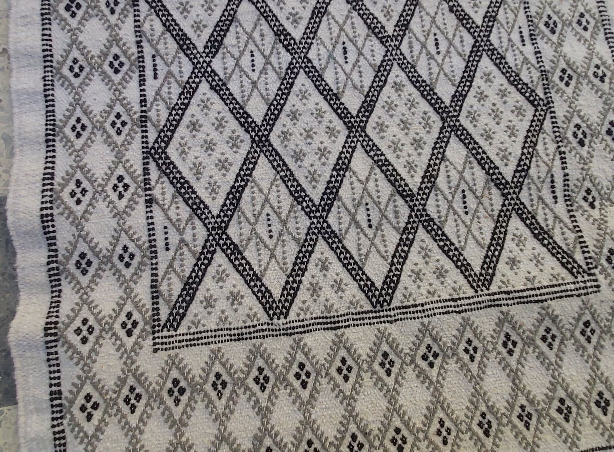 Handmade white carpet corridor 370x80cm