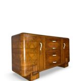 Buffet en noyer Art déco italien, de grande qualité.