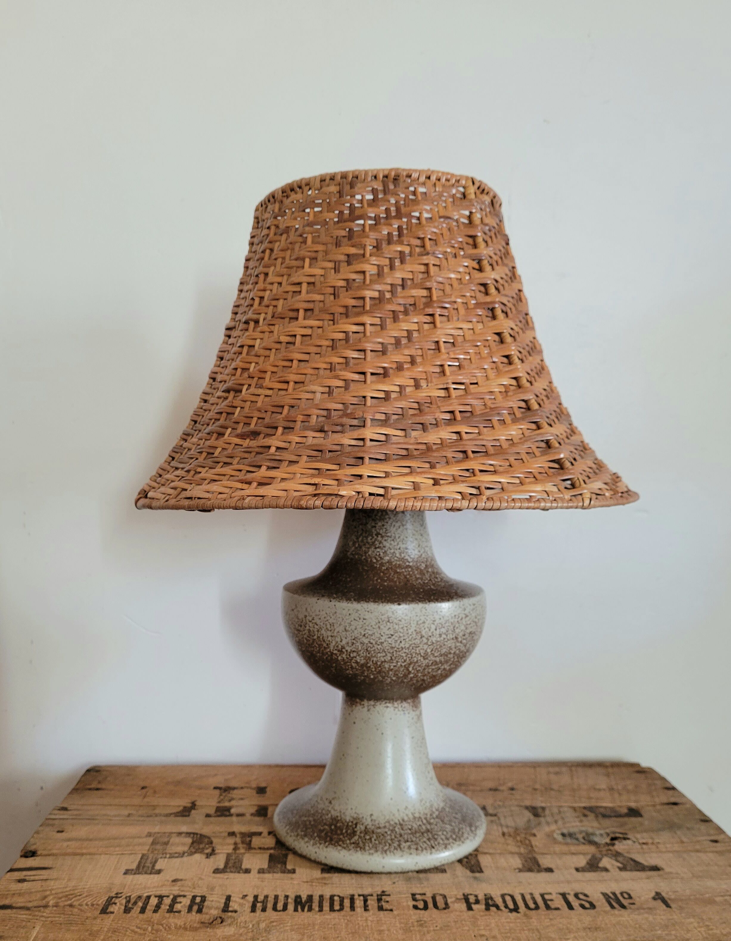 Stoneware and rattan lamp