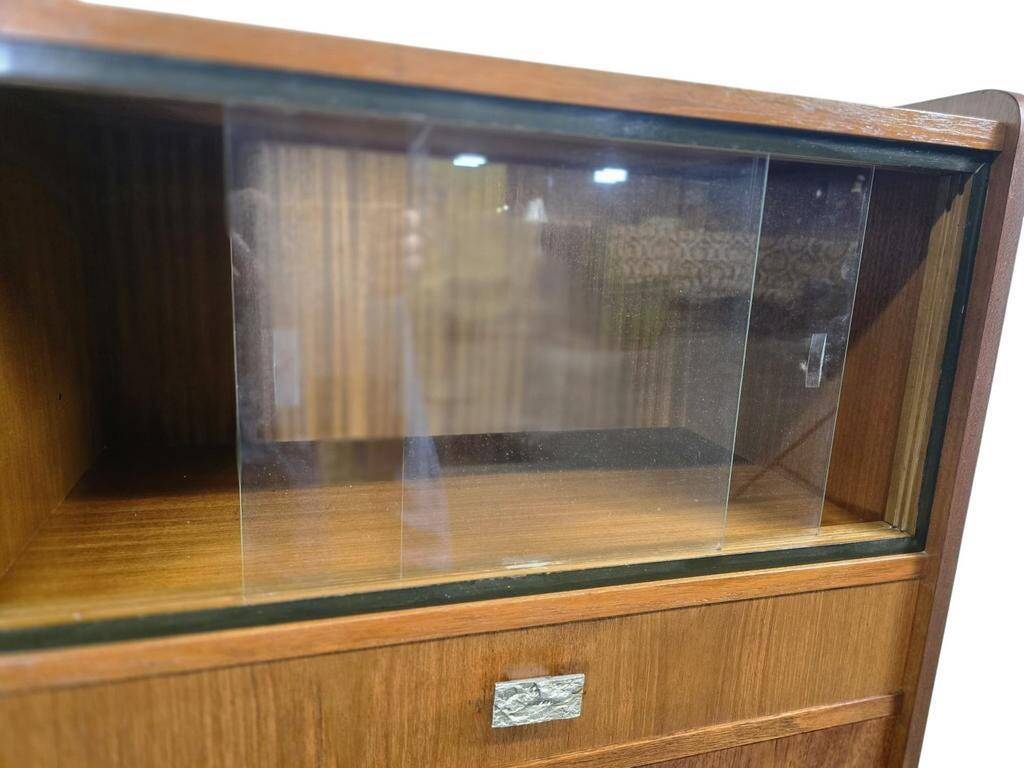 Vitrine vintage en bois / meuble bar / petite armoire