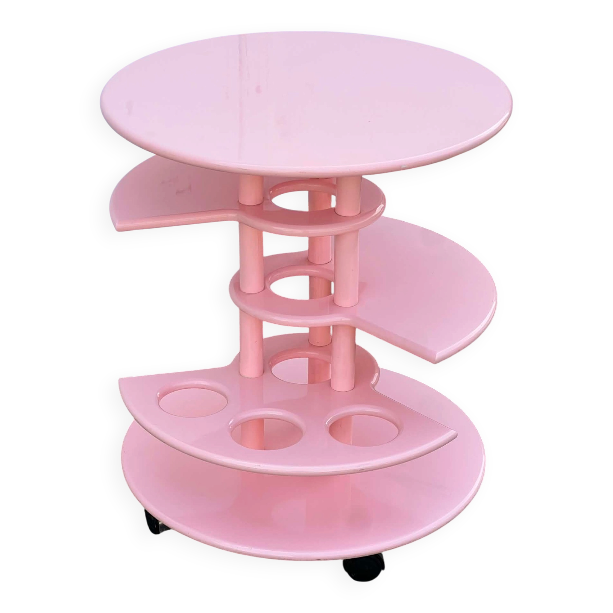 Mini bar dessert from the 80s, Memphis style, light pink lacquered wood.
