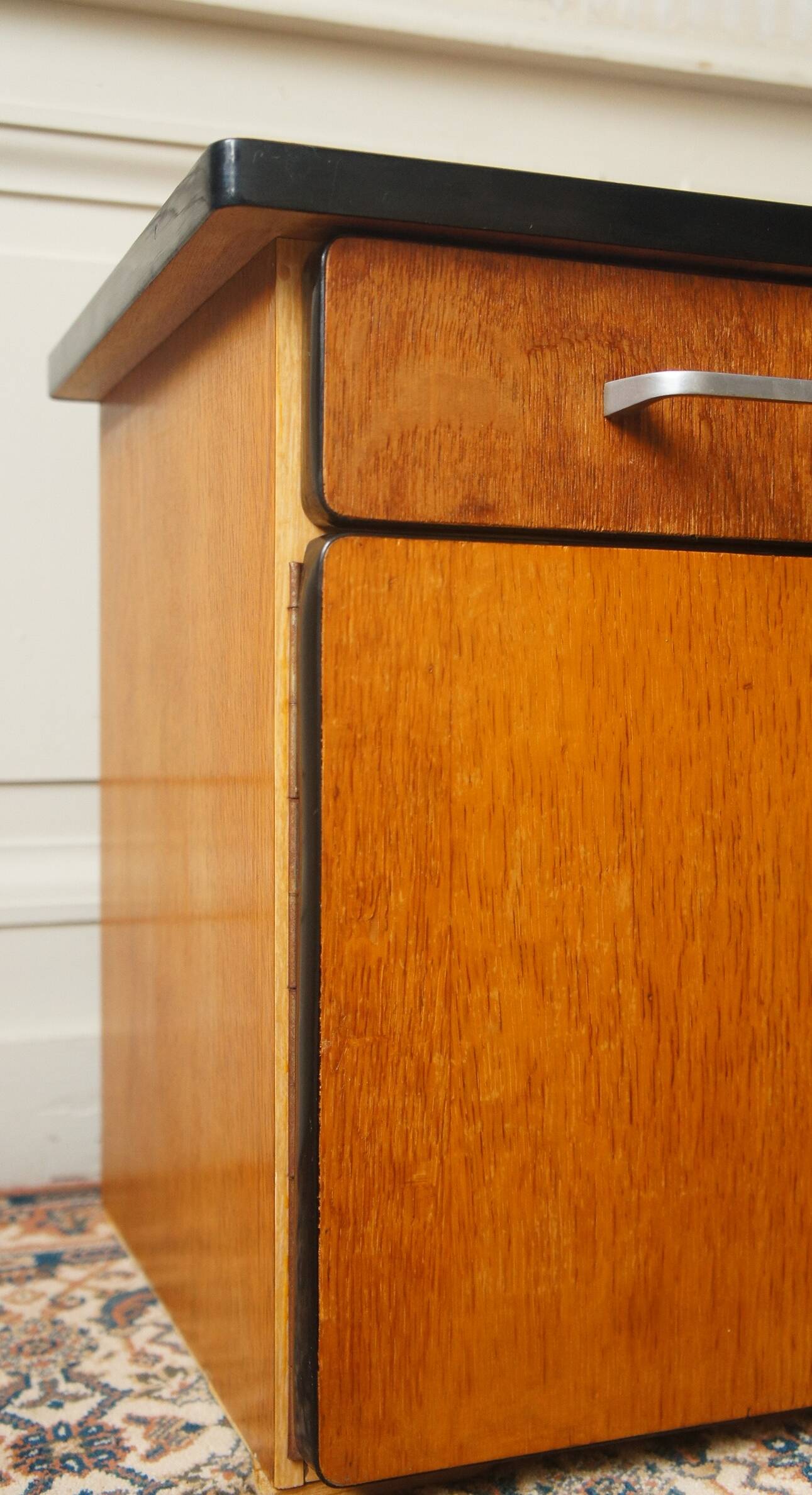 Bedside table in blond wood & Formica 1960