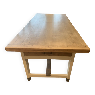 Solid oak farm table