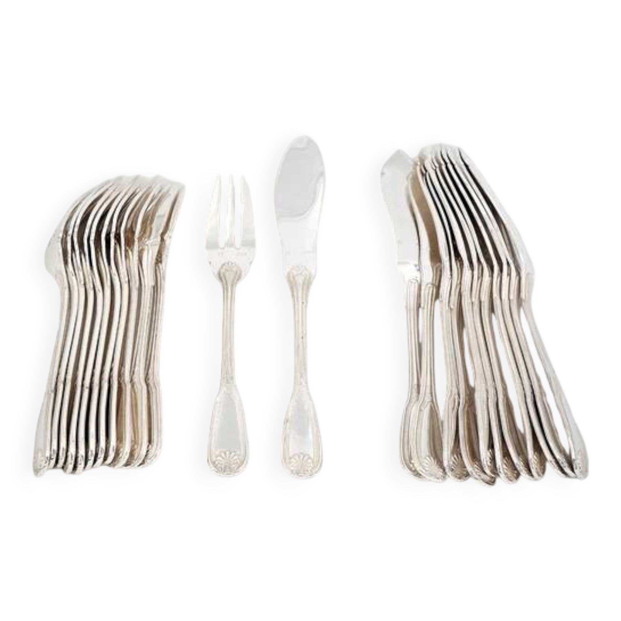 Ercuis Maintenon, Shell, 12 fish forks, 24 pieces in silver-plated metal.