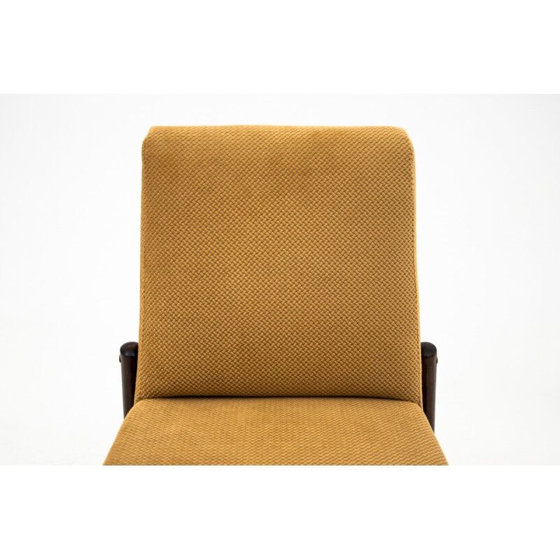 Set of four yellow midcentury modern armchairs 300-227 type from 1960