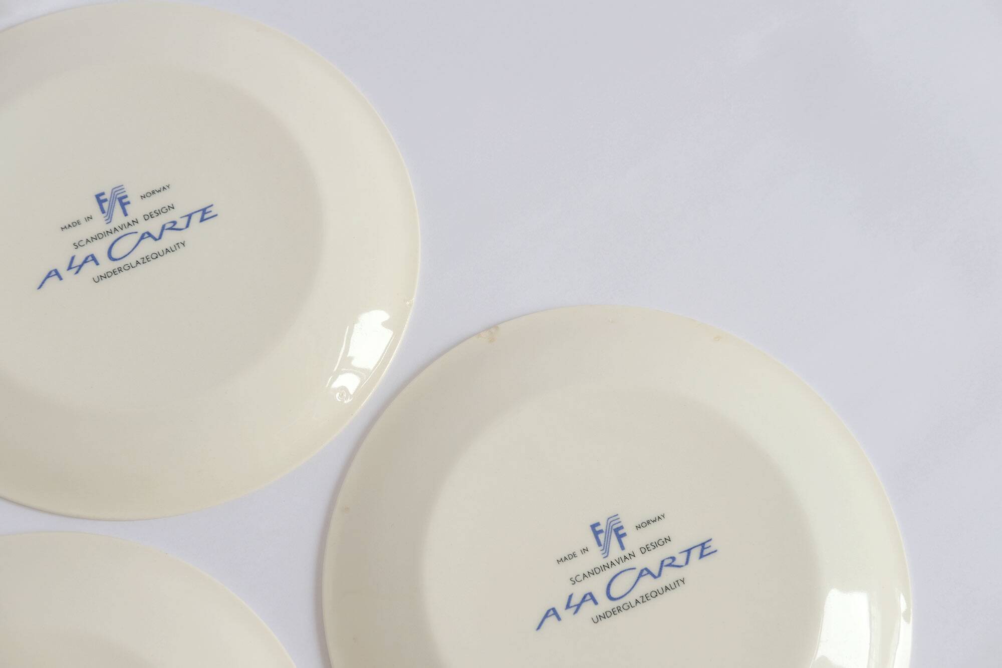 Set of 4 Figgjo Flint A La Carte Dessert Plates – MCM Norwegian Ceramics