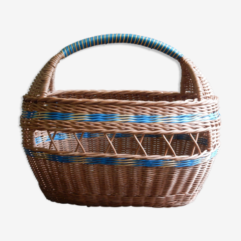 Woven wicker basket, craft vannerie
