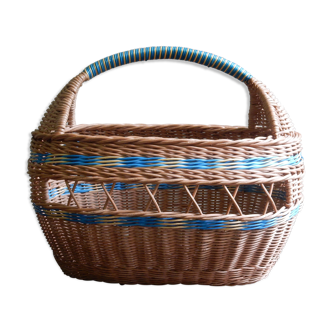 Panier en osier tressé, vannerie artisanale