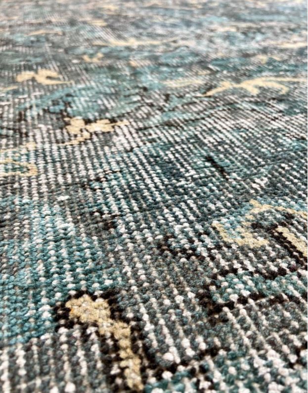 Vintage King carpet 246 x 138 cm