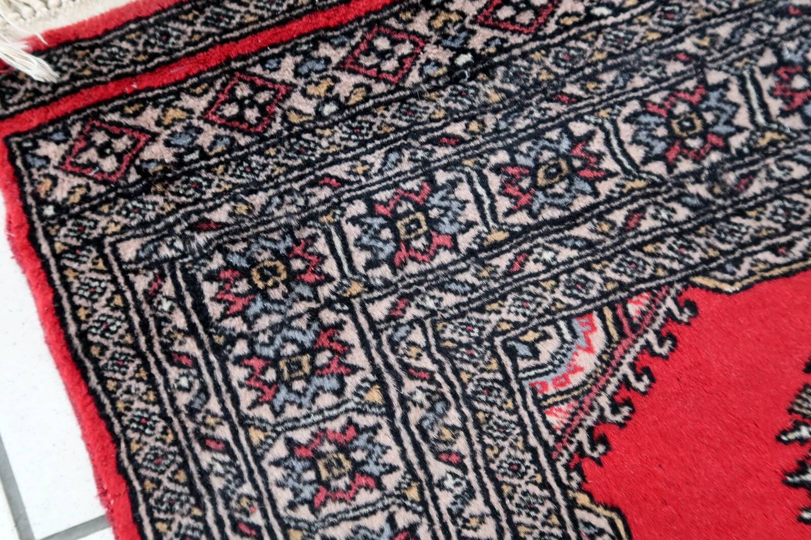 Tapis vintage ouzbek Boukhara fait main en laine – 92 x 186 cm – 1970s