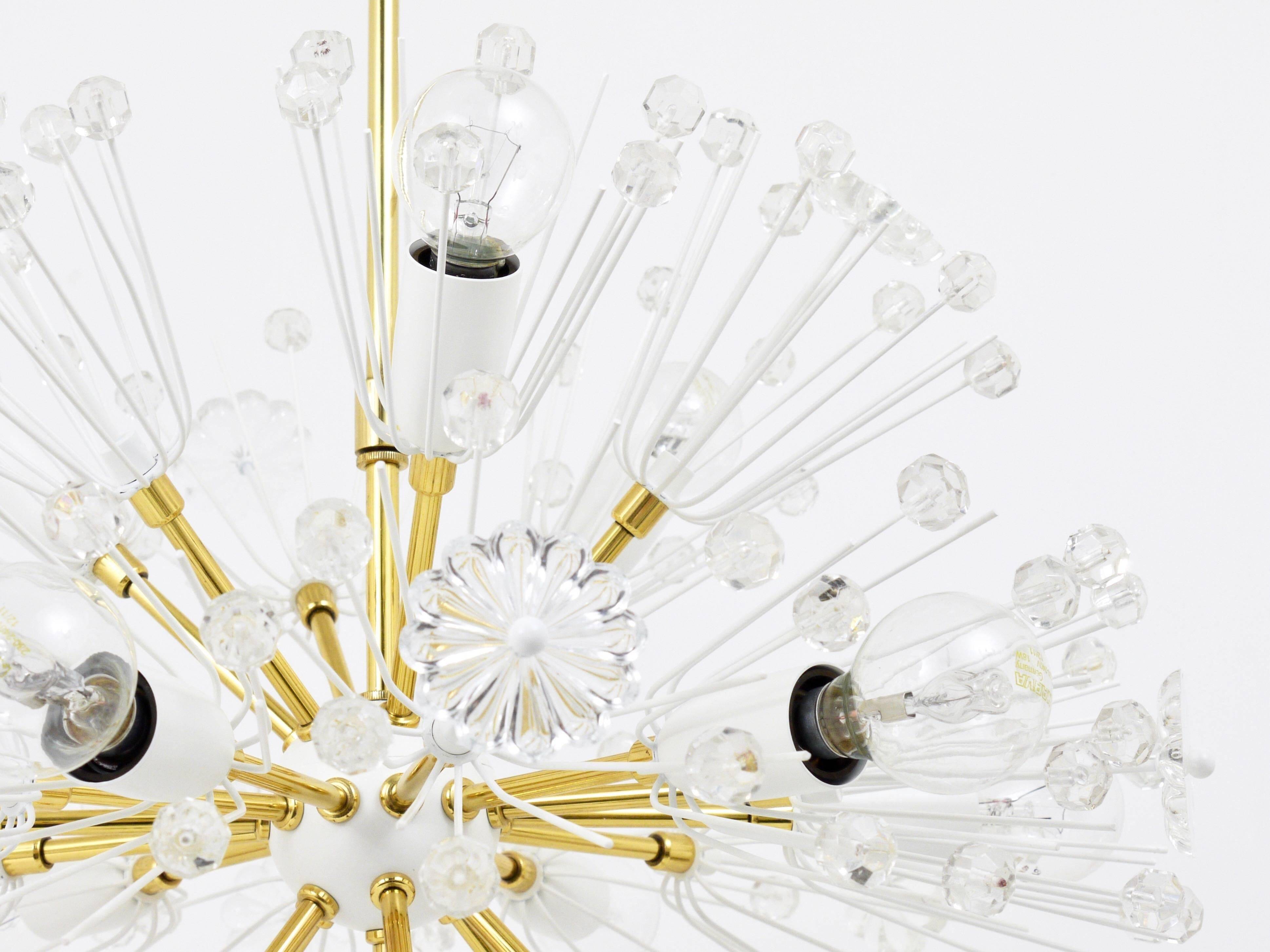 Lustres blowball Sputnik en laiton par Emil Stejnar, Rupert Nikoll, Autriche, années 1950