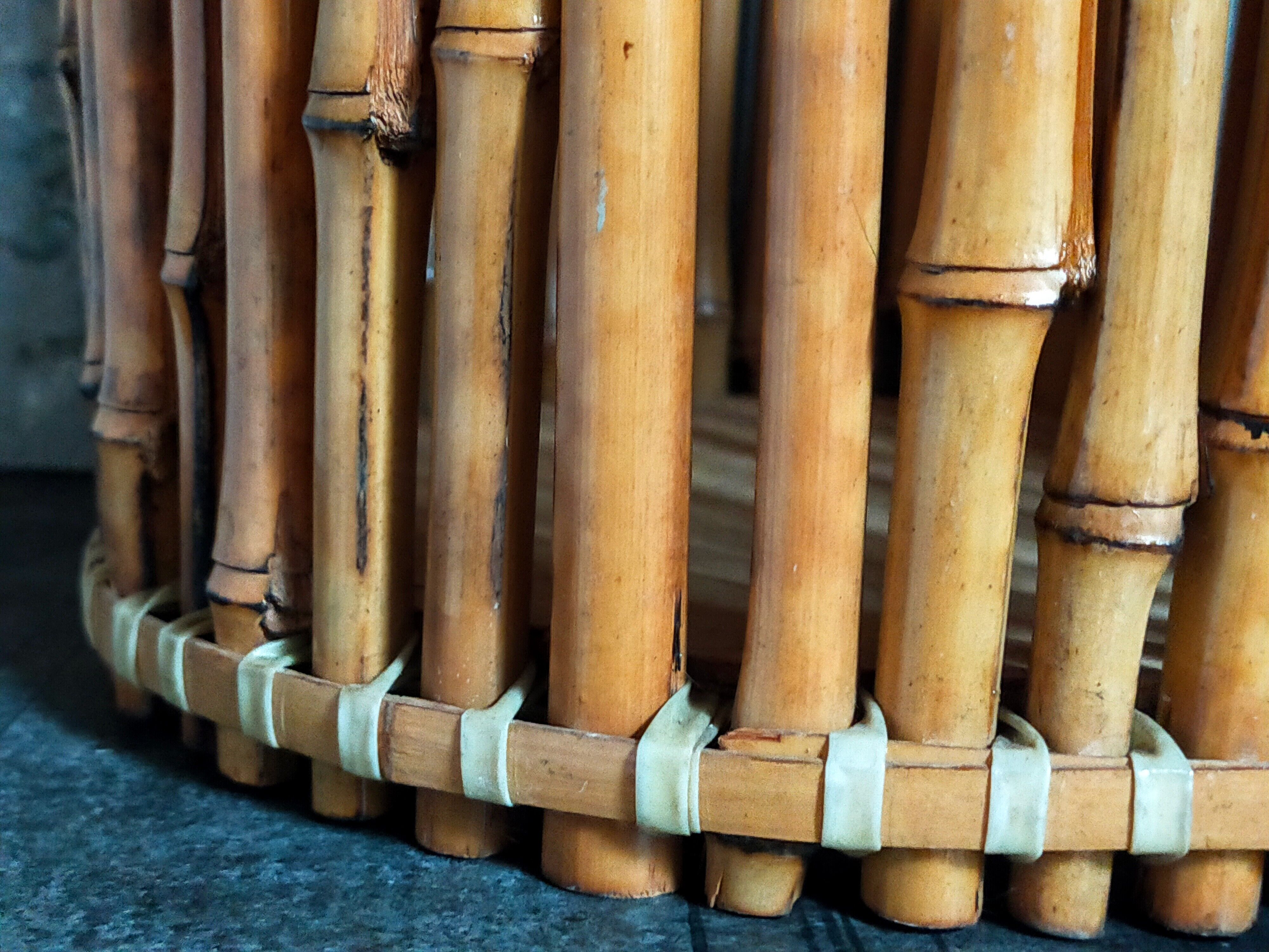 Pot cover basket Art-popular bamboo and scoubidou 50s