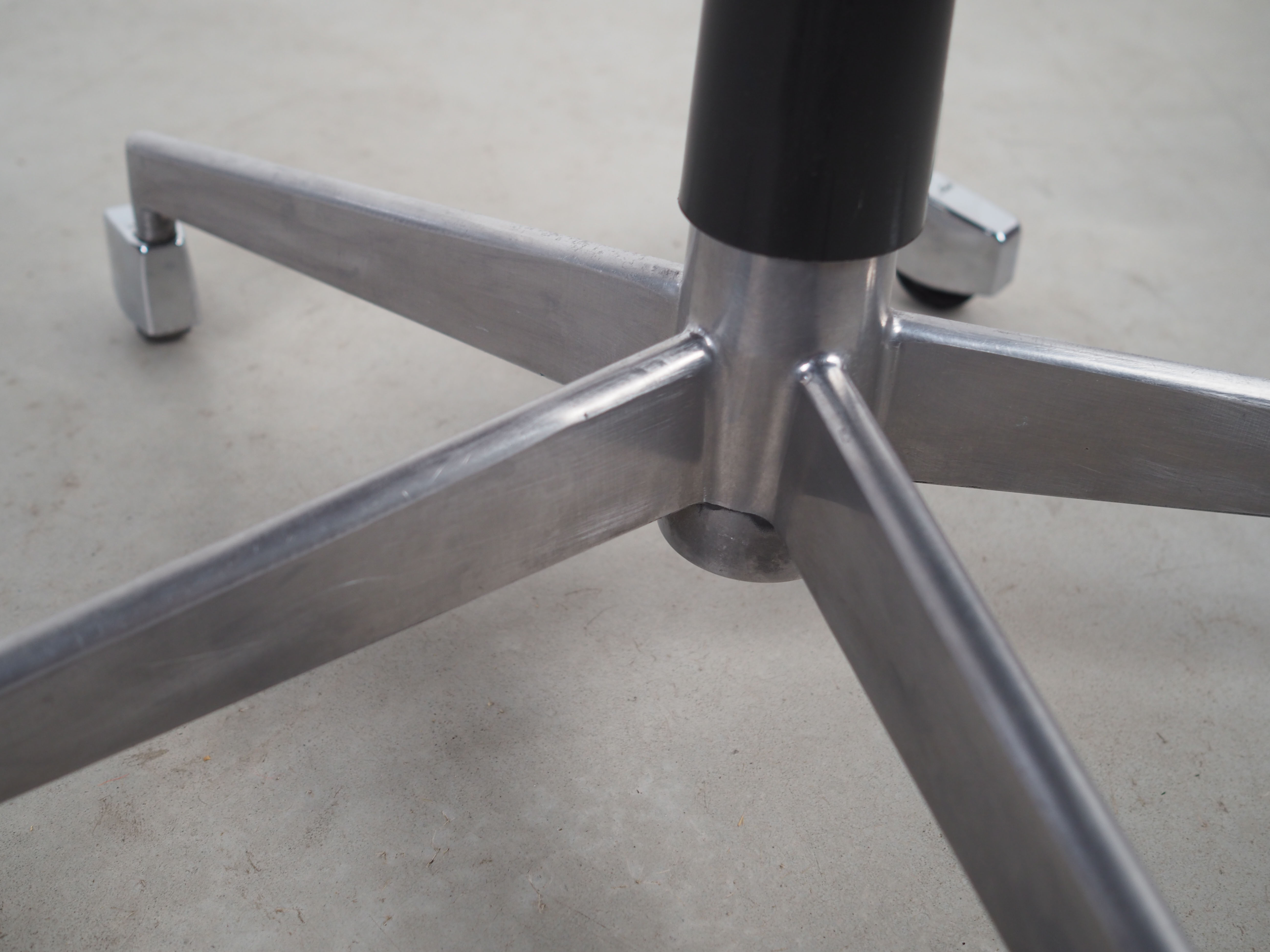 Swivel armchair, Danish design, 1970s, manufacture: Labofa Møbler