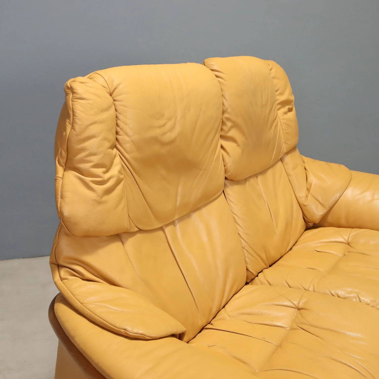 Two-seater sofa Ekornes
