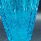 Large vase in blown bubbled glass with a ribbed texture and vintage sky blue, height 30cm