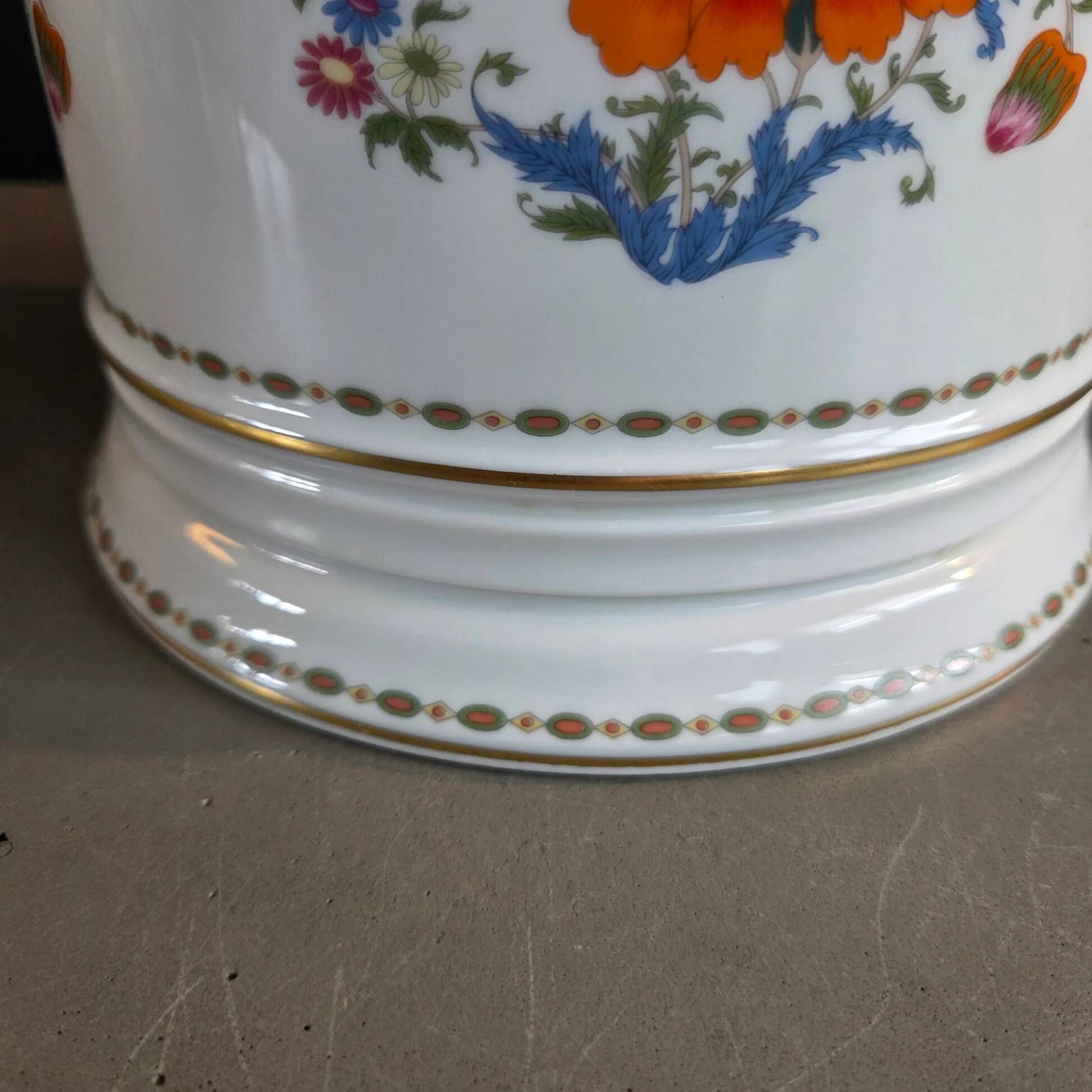 Cache-pot in Limoges porcelain – Raynaud & Cie