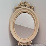 Miroir en bakélite beige