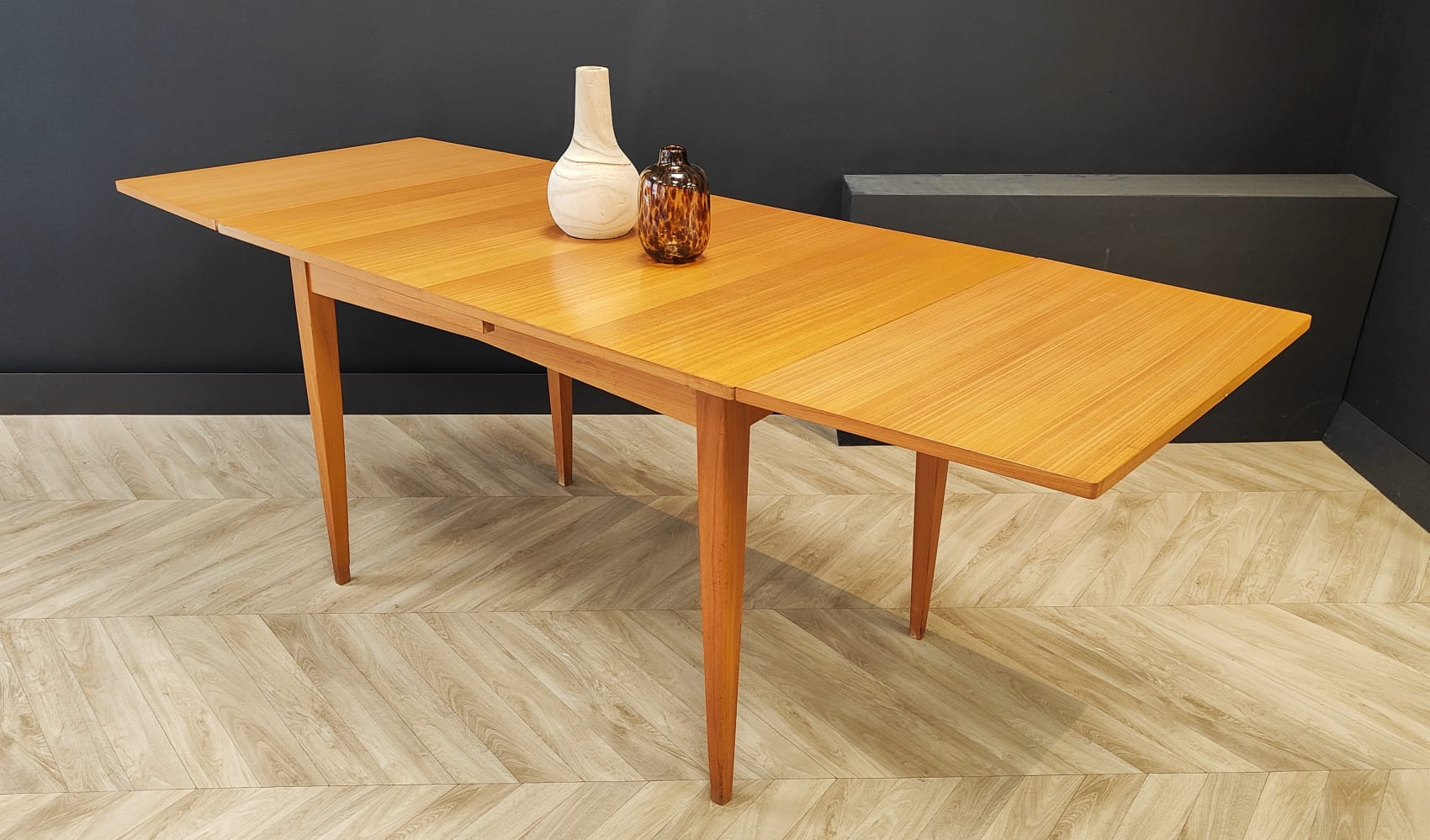 Mid Century vintage extendable dining table