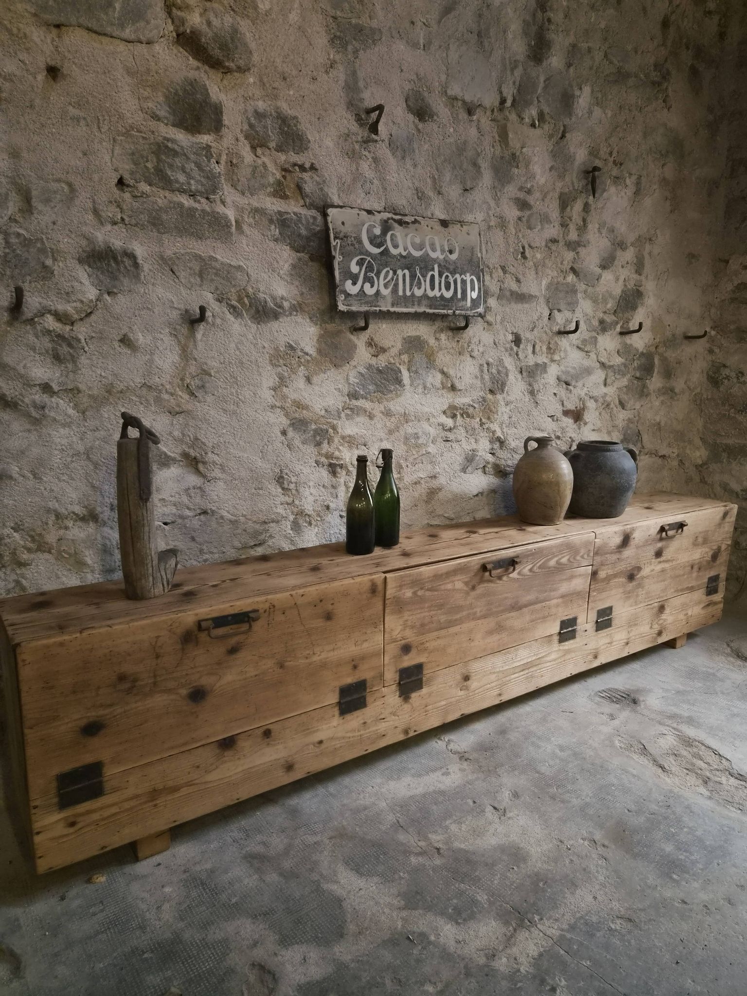 Old French industrial workshop furniture in pine / storage bench, circa 1880–1900