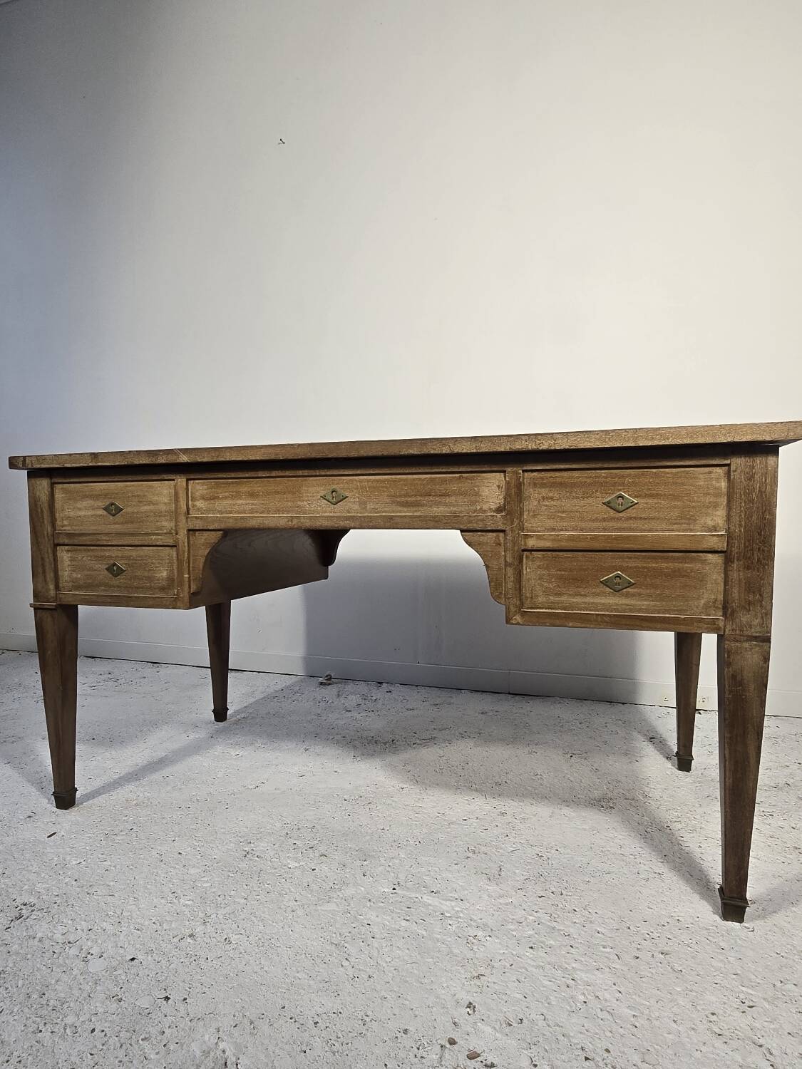 Bureau plat double face en acajou, style Louis XVI – XIXᵉ siècle