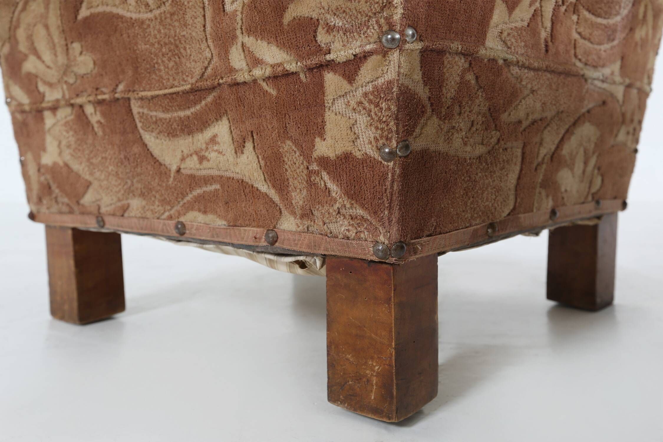 Set of 2 Art Deco poufs with original upholstery, France 1930