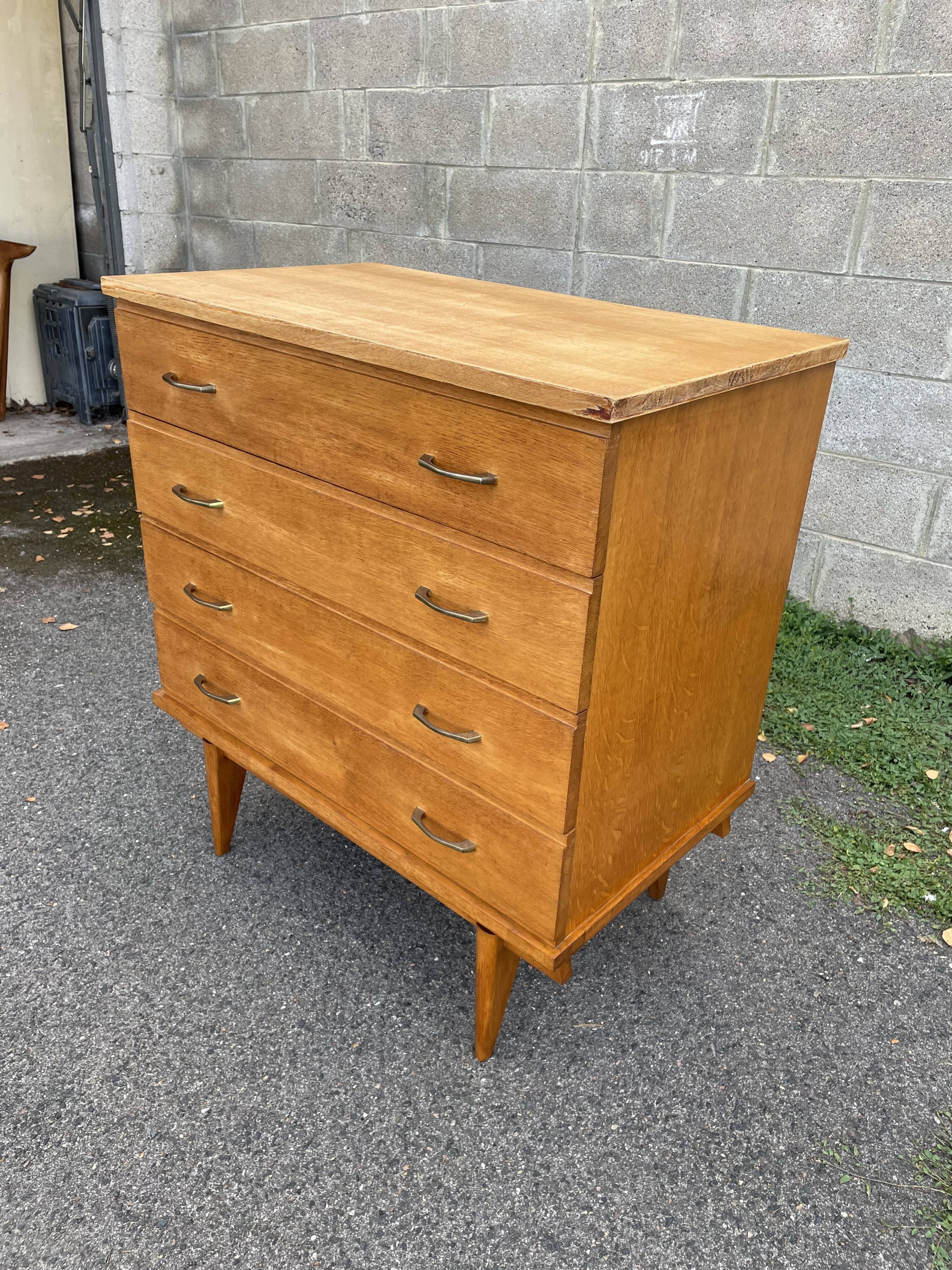French chest of drawers Luterma in oak and brass, 1960