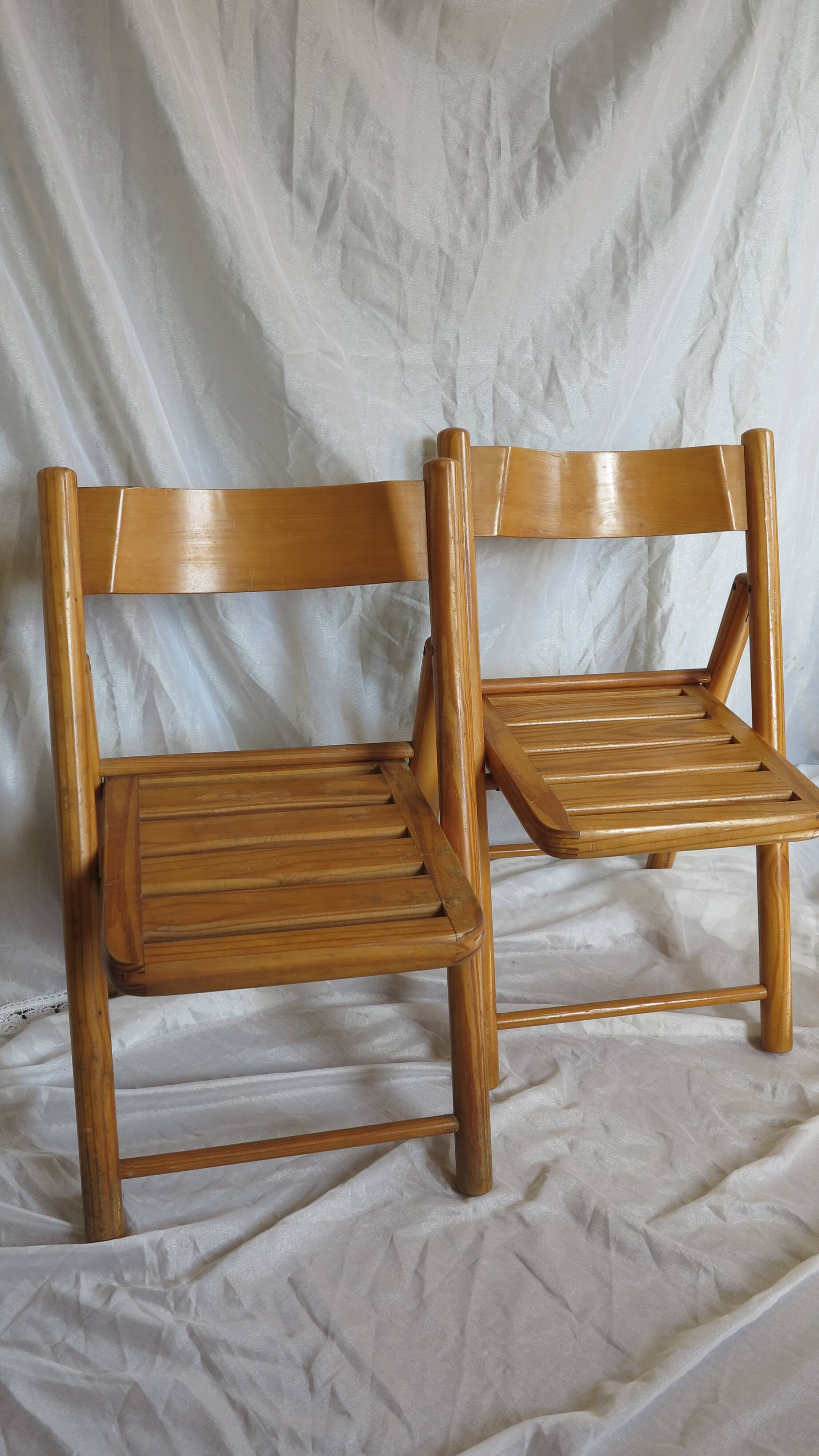 pair of pine folding chairs
