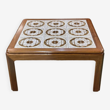 70s coffee table in teak and tiled top