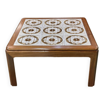 70s coffee table in teak and tiled top