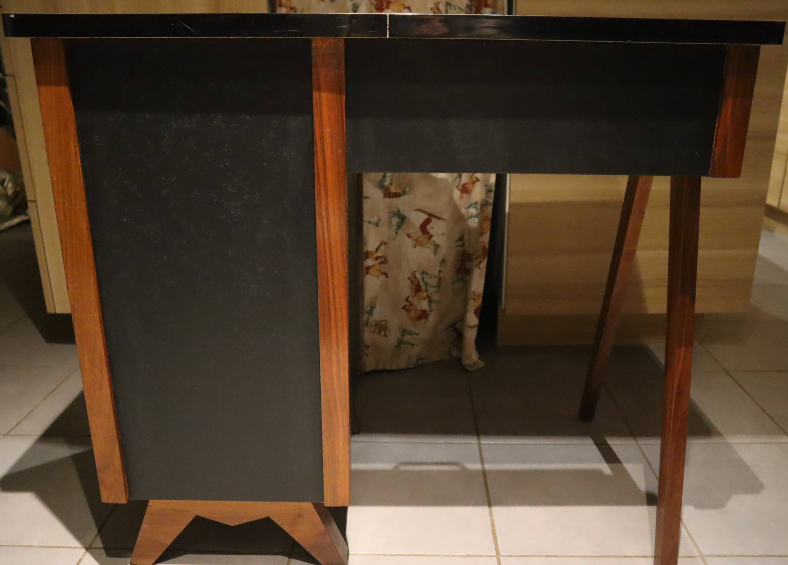 Bureau rétro vintage industriel