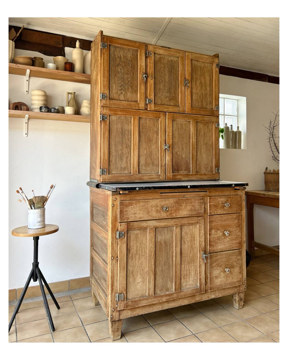 Cabinet furniture trade