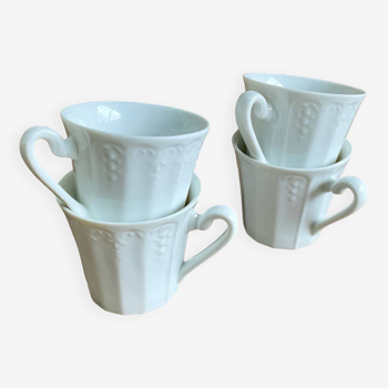 4 tasses vintage porcelaine blanche