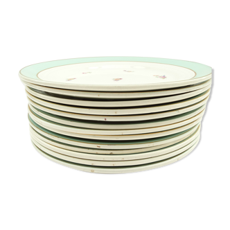 Lot assiettes et plat semi porcelaine