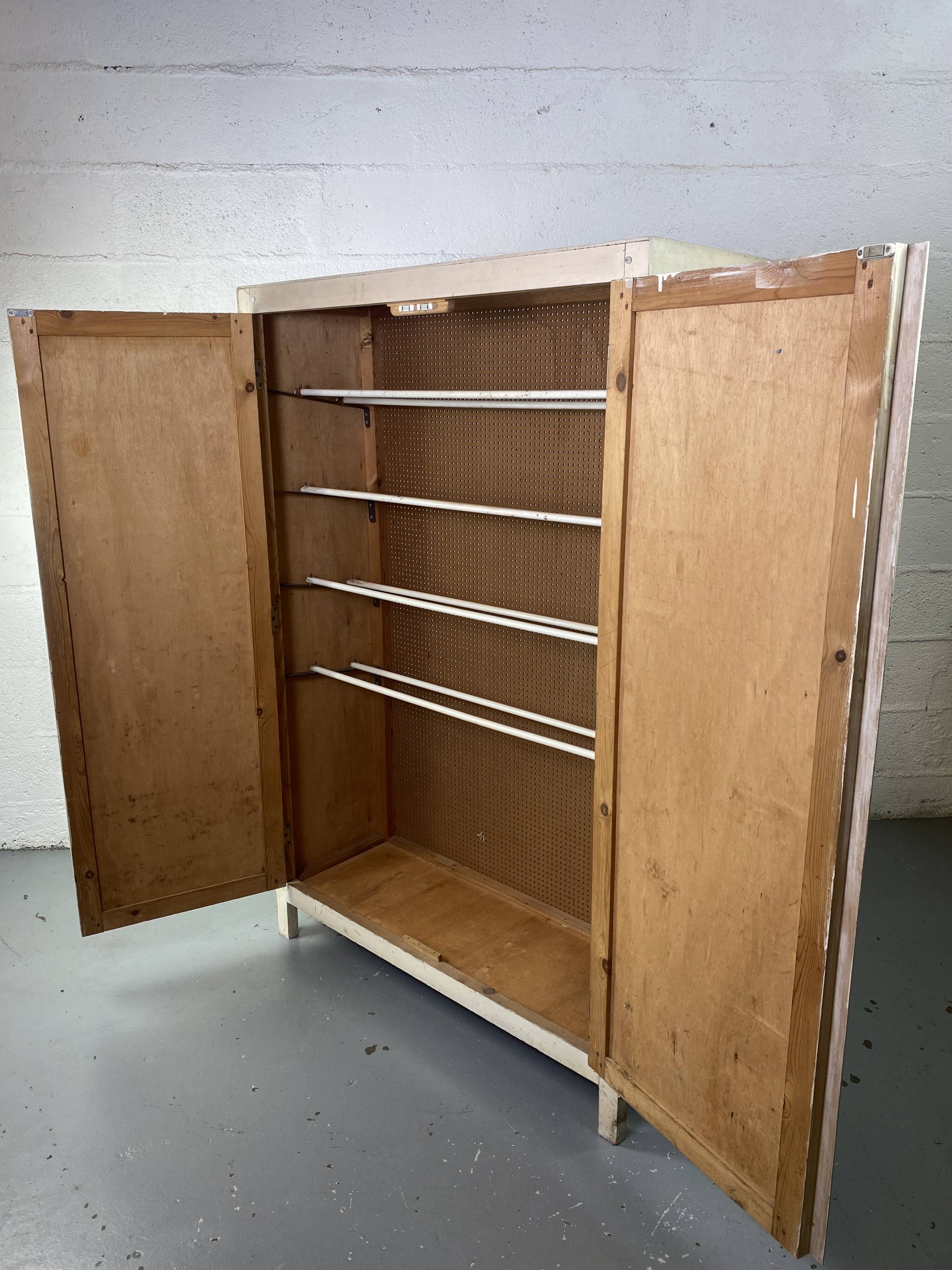 Meuble à chaussure style armoire parisienne