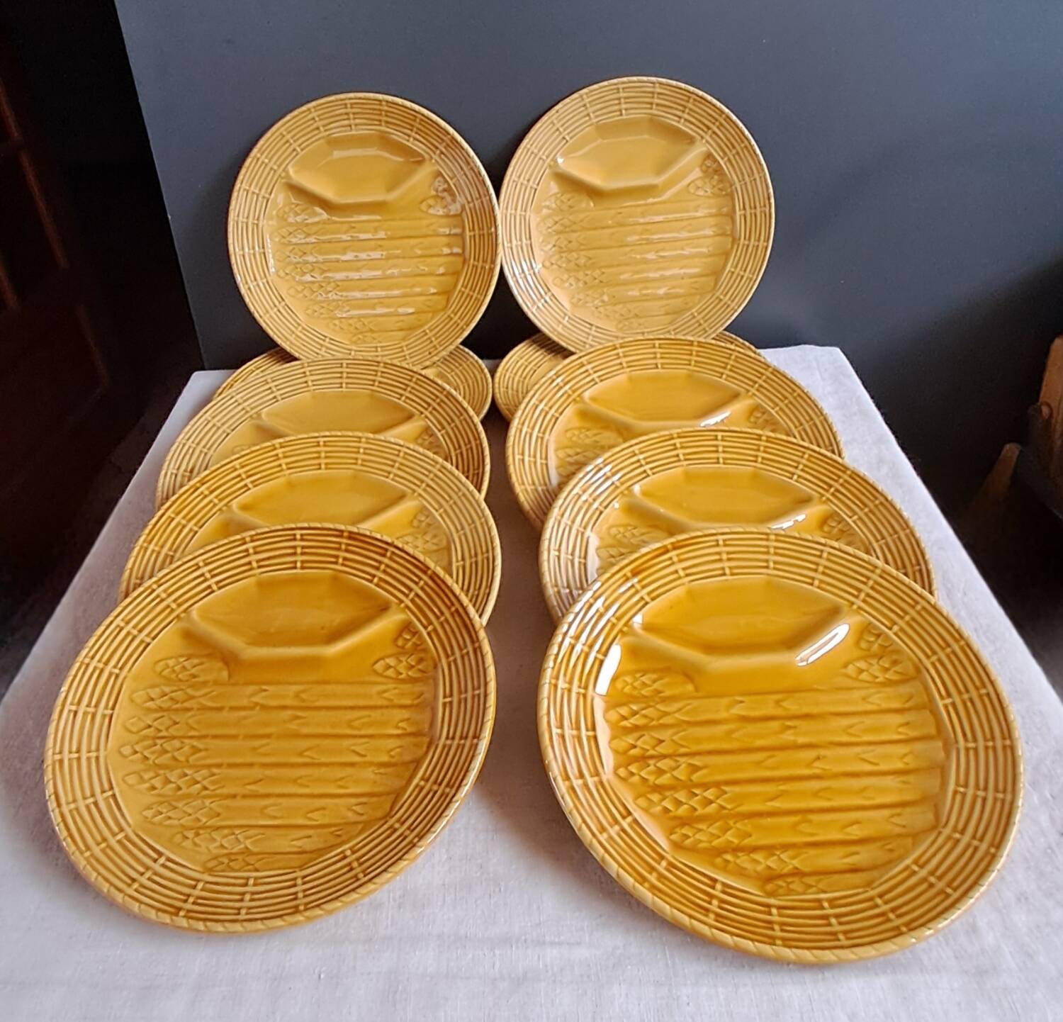 Asparagus serving set