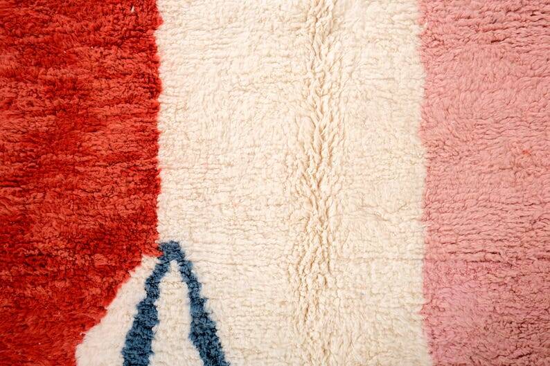 Tapis en laine naturelle fait main artisanal taille 140/240 cm