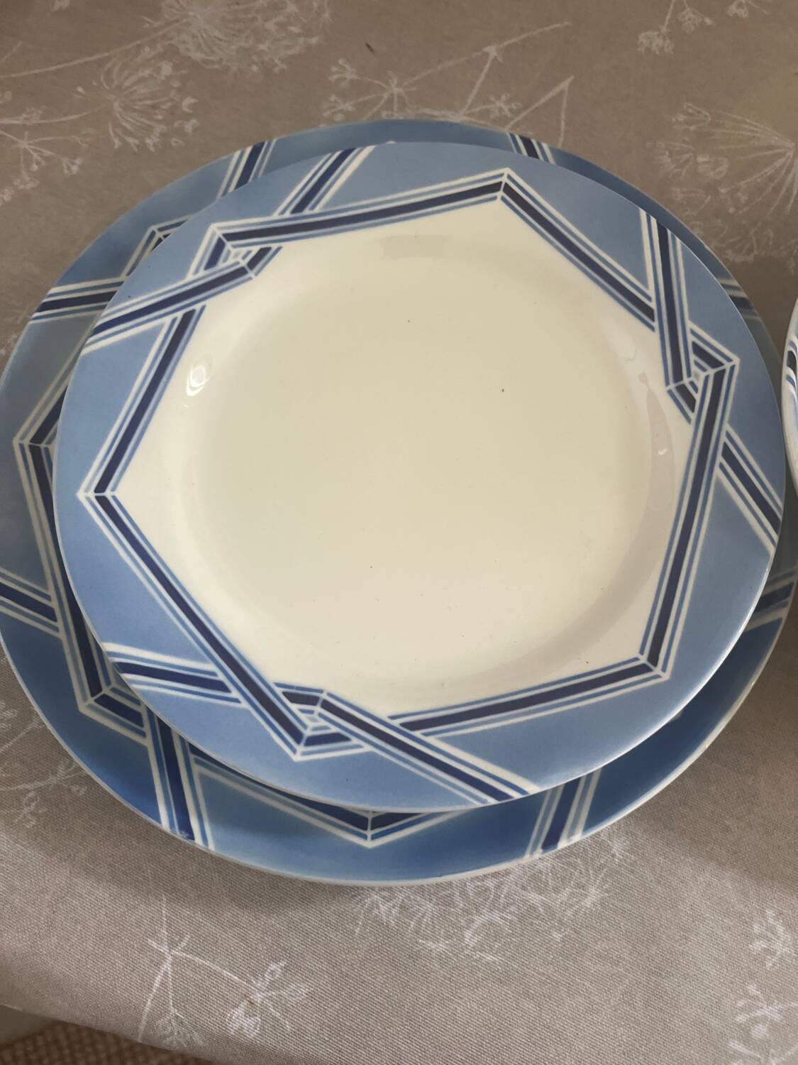 3-piece HBCM service