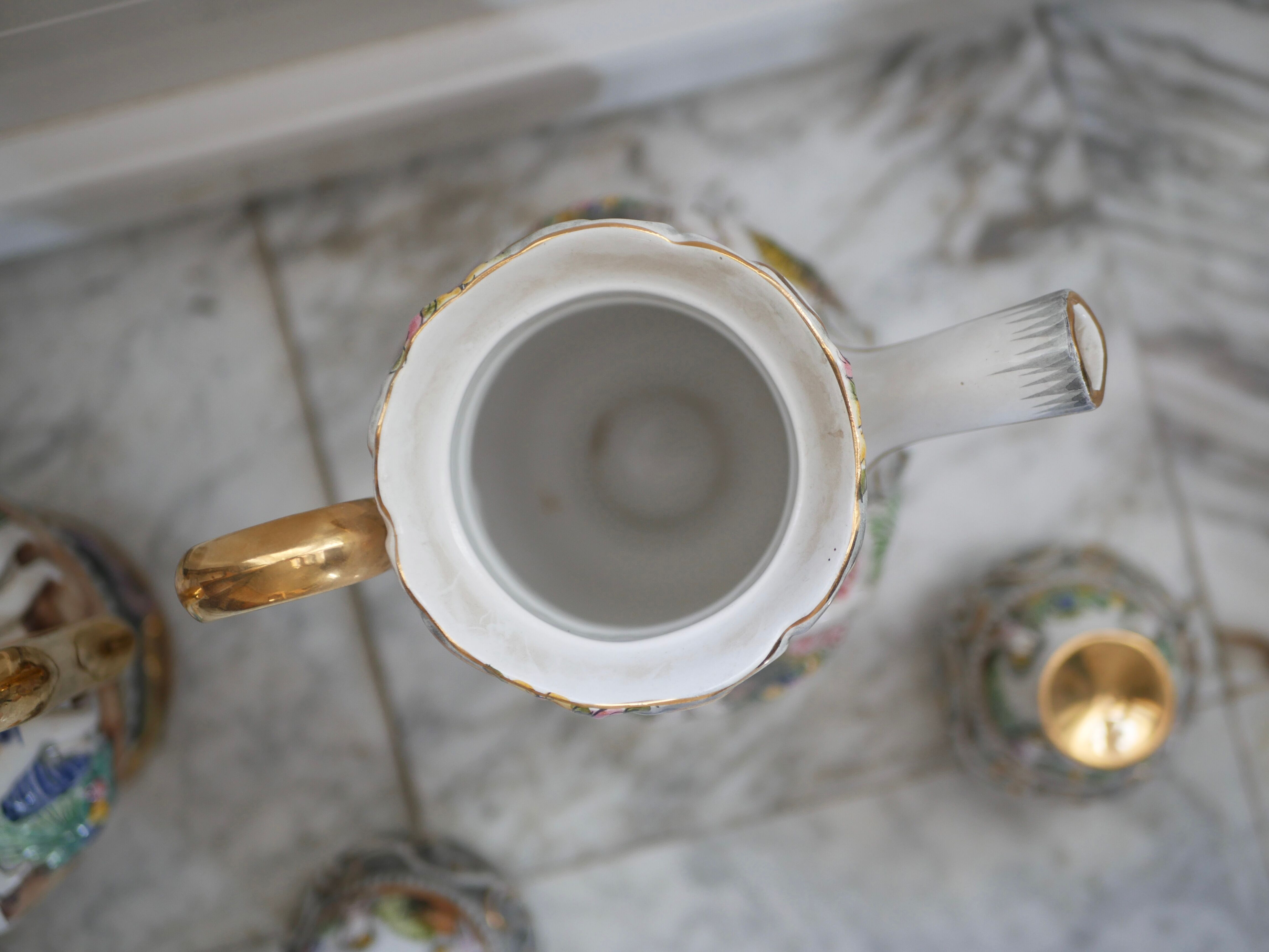 Coffee and sugar maker in Portuguese porcelain Alcobaca