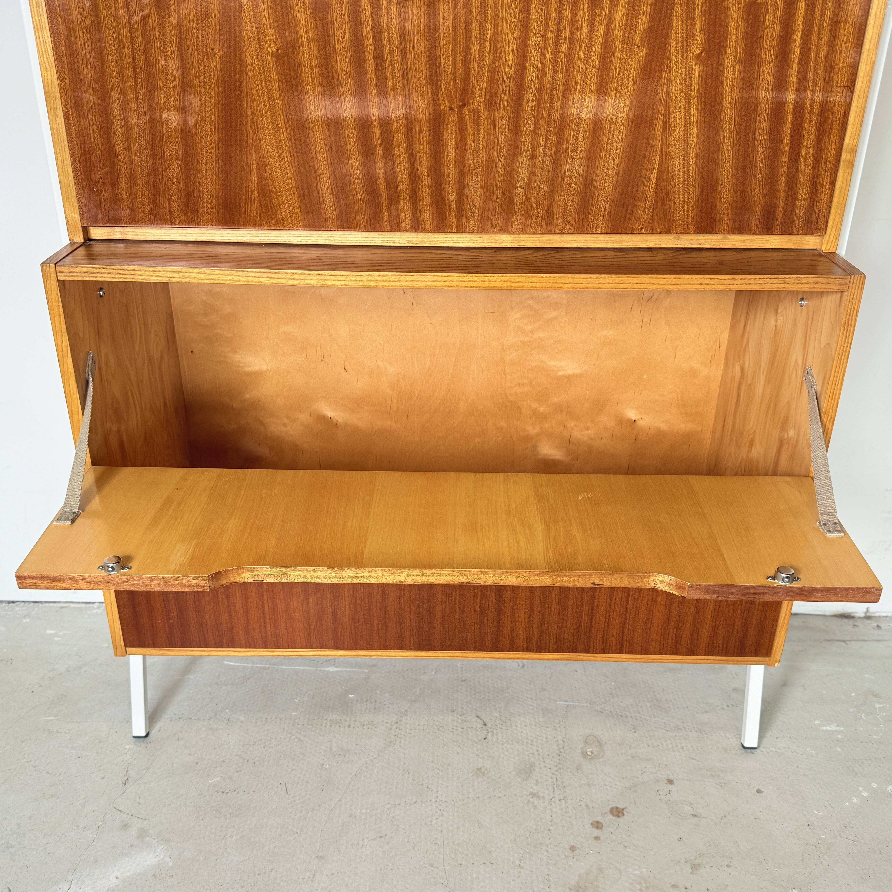 Coffre à jouets/coffre à couvertures vintage avec table, Frantisek Jirak