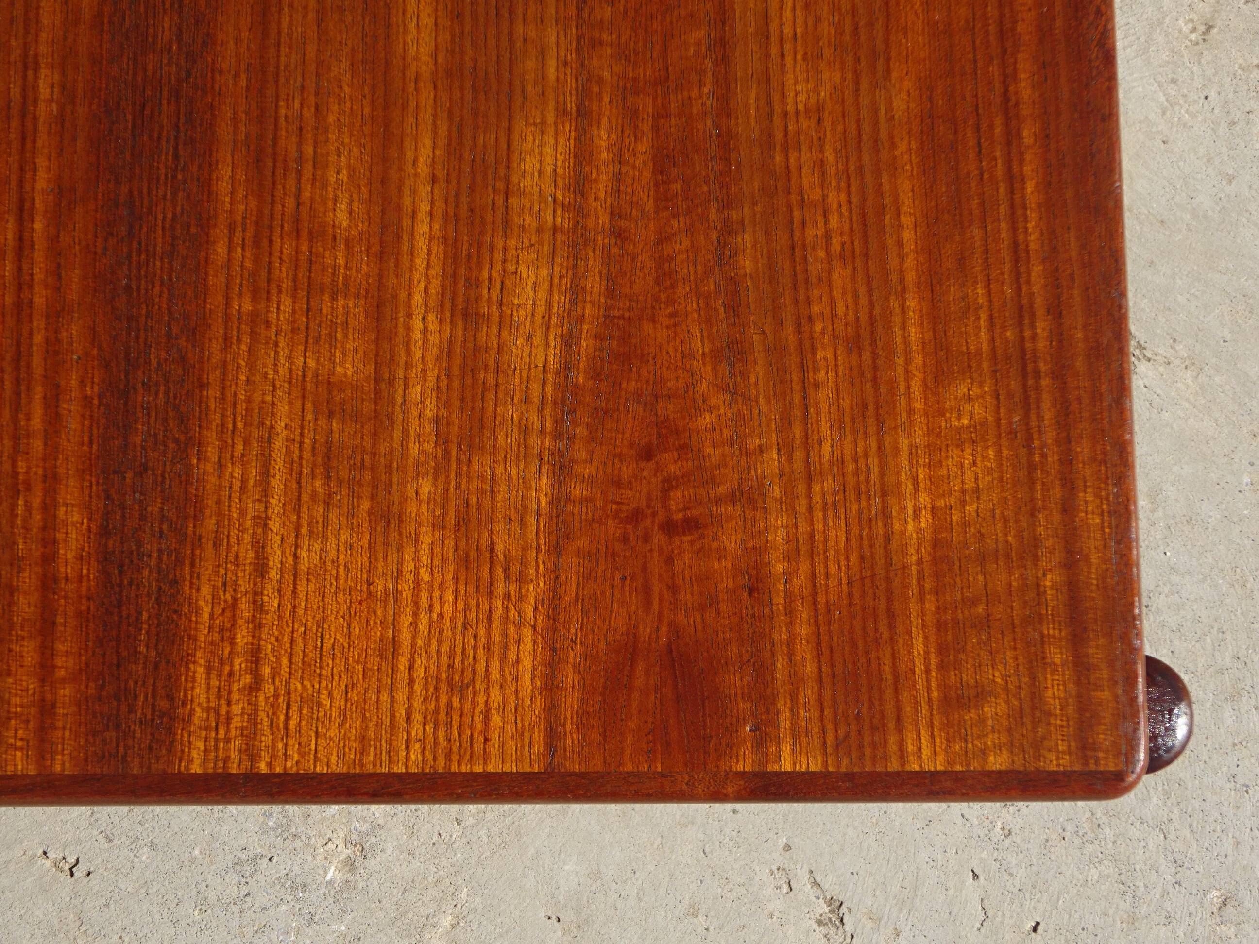 Modular bench and coffee table signed