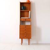 Fine teak bookcase with drawers