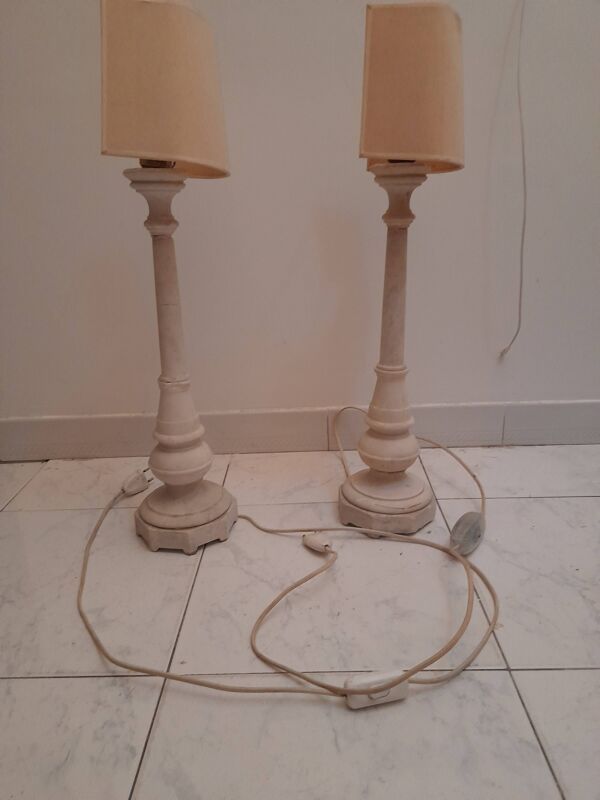 Une paire de lampe de bureau ancienne, pied marbre blanc