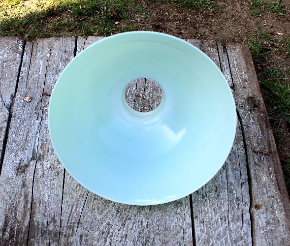 Replacement green opaline for Napoleon III chandelier