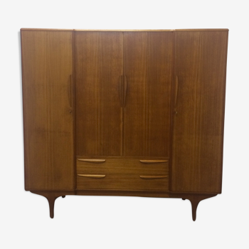 Armoire scandinave