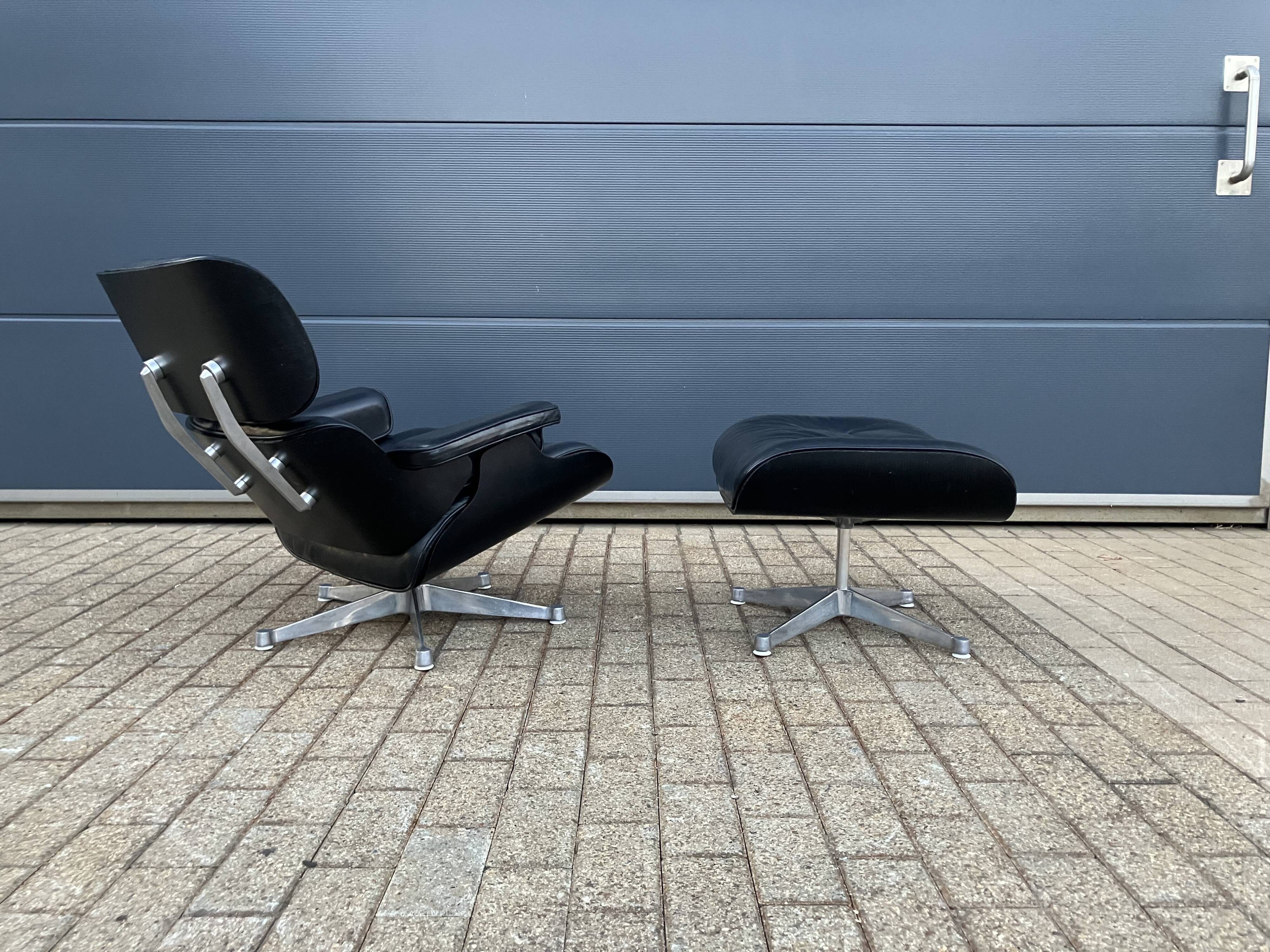 Vitra Eames lounge chair met Ottoman. Jaren 70. In Topstaat!