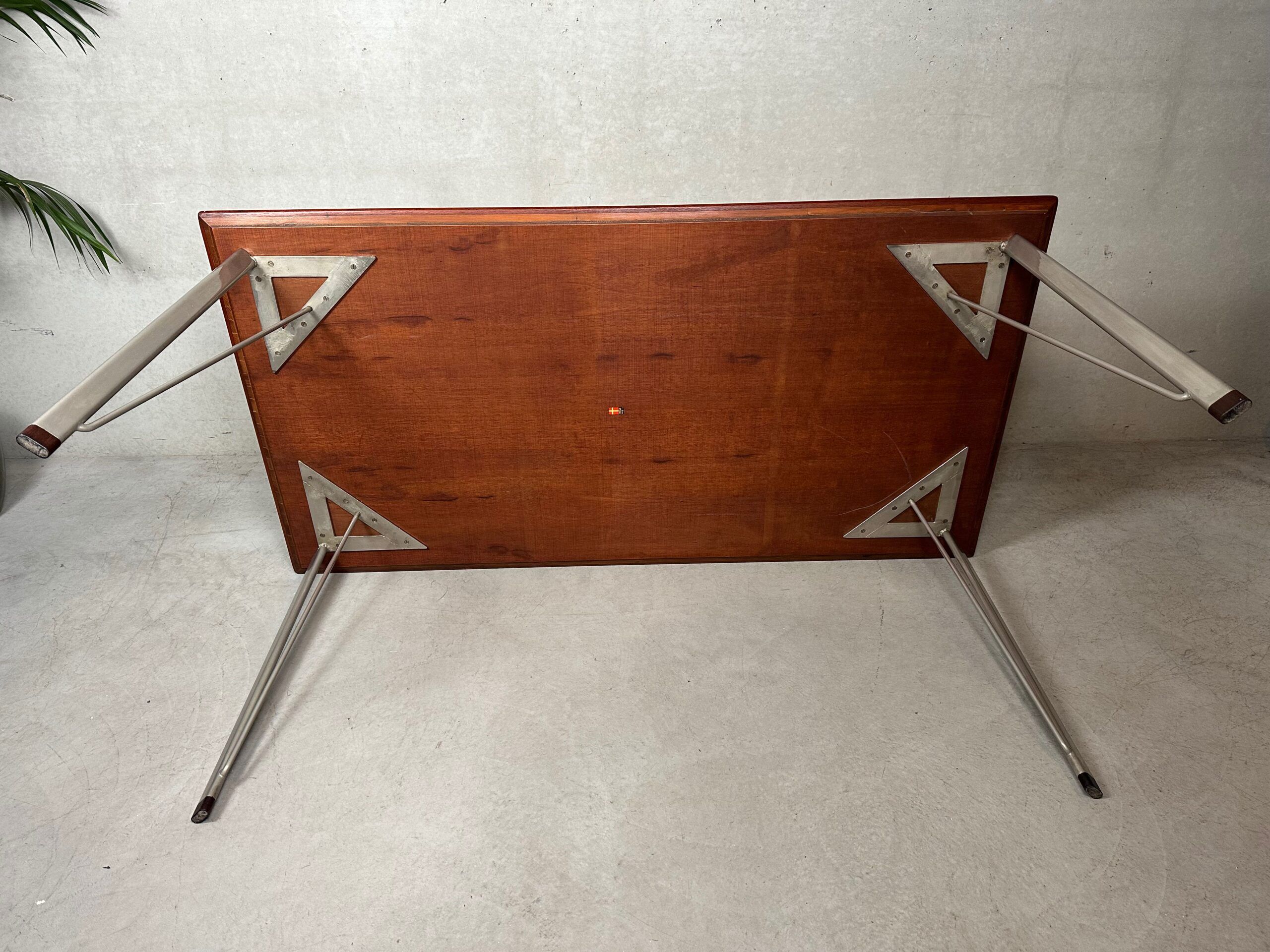 Vintage desk Arne Jacobsen 1955 – Fritz Hansen