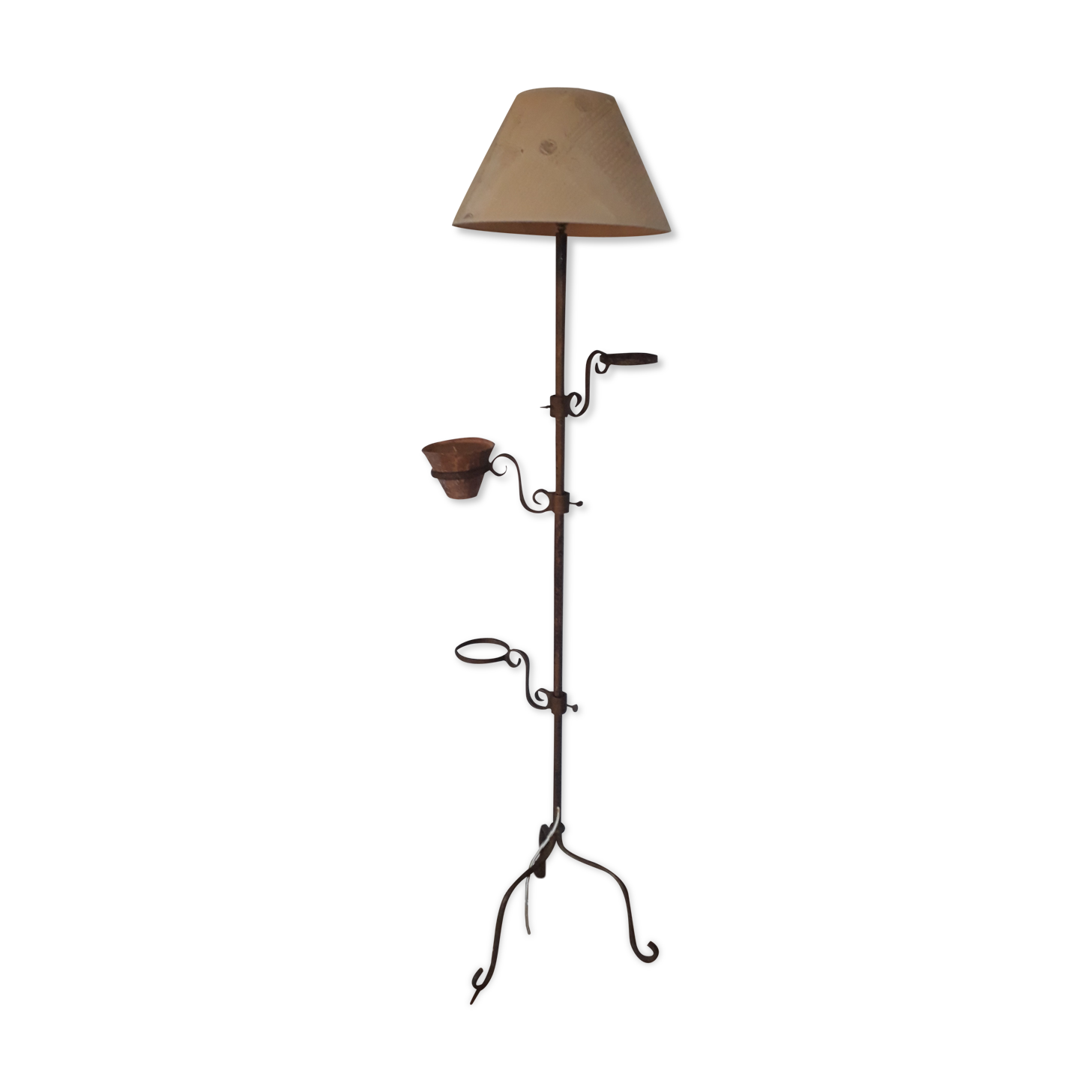 Floor lamp